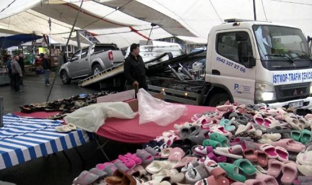 Avcılar'da pazara bırakılan araçlara çekici operasyonu