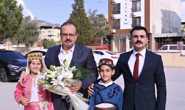Aydın Valisi Canbolat, Buharkent'teki çalışmaları yerinde inceledi