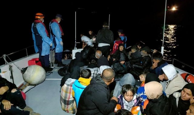 Ayvalık'ta 47 düzensiz göçmen Sahil Güvenlik'ten kaçamadı