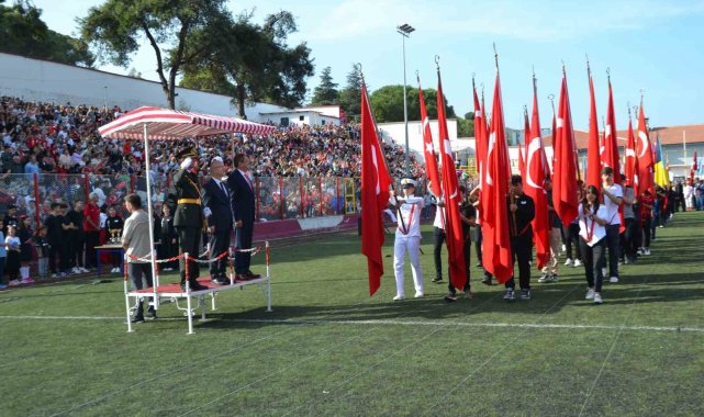 Ayvalık'ta Cumhuriyetin 100. yıl coşkusu