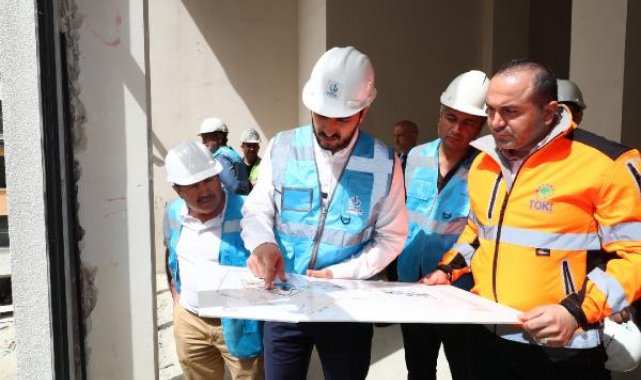 Bağcılar Belediye Başkanı Özdemir'e 'kentsel dönüşüm' alanında ödül