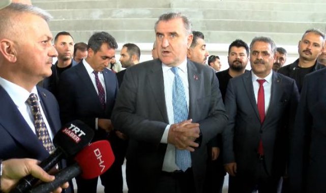 Bakan Bak: Spora yapılan yatırımların hepsi, meyvesini veriyor