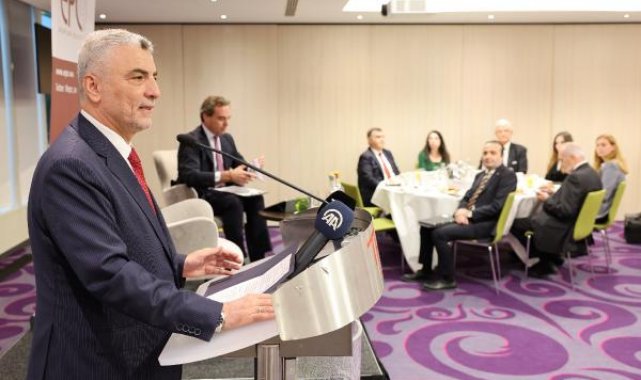 Bakan Bolat, Brüksel'de