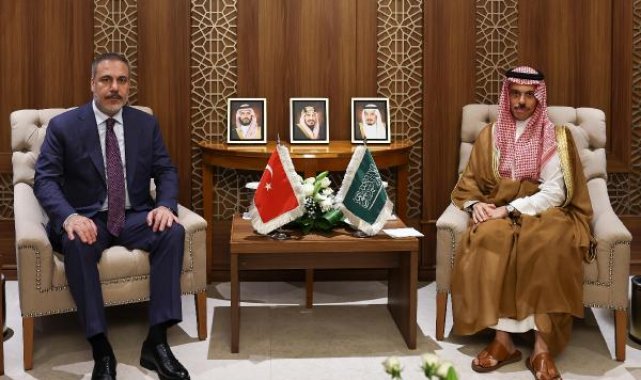 Bakan Fidan, Suudi Arabistanlı ve Kuveytli mevkidaşlarıyla görüştü