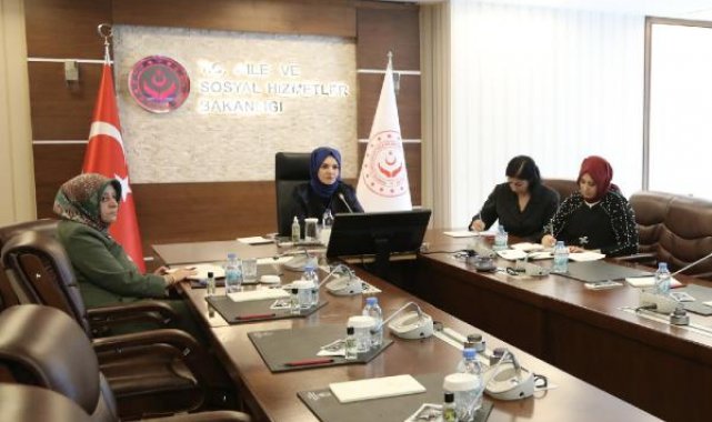 Bakan Göktaş Filistinli bakanlarla çevrimiçi görüştü
