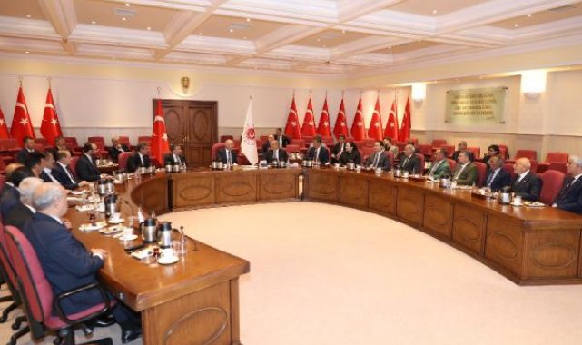 Bakan Güler, Şırnak Valisi Atay'ı kabul etti