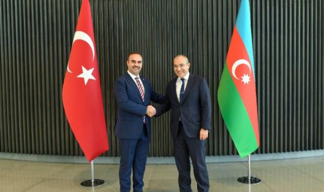Bakan Kacır, Azerbaycan Ekonomi Bakanı Cabbarov ile görüştü