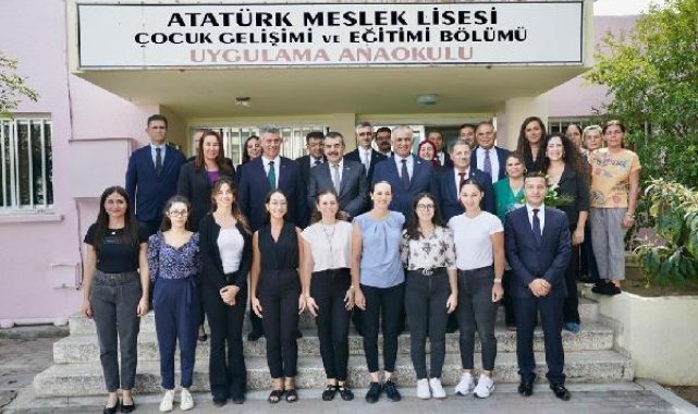 Bakan Tekin, KKTC'de Atatürk Meslek Lisesi ve Uygulama Anaokulu'nu ziyaret etti