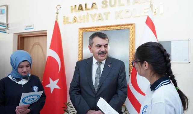 Bakan Tekin, KKTC'de Hala Sultan İlahiyat Koleji'ni ziyaret etti