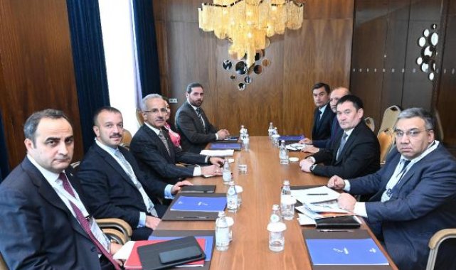 Bakan Uraloğlu, Özbekistanlı mevkidaşı Makhkamov ile görüştü