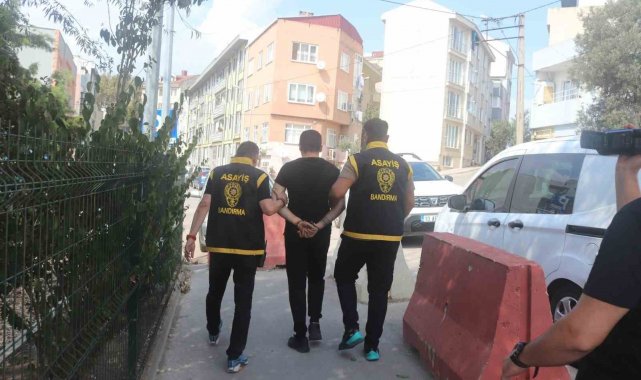 Bandırma'da polisin dur ihtarına durmayan şahıs yakalandı