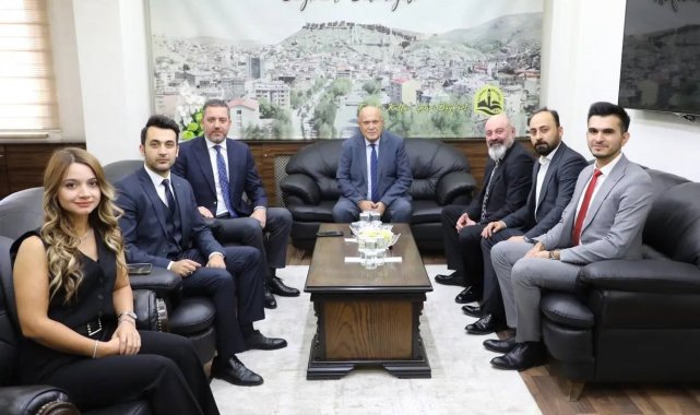 Barolar Birliği Başkanı Sağkan, Başkan Pekmezci'yle görüştü