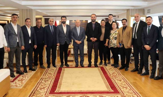 Başkan Sekmen: "20. İşitme Engelliler Kış Oyunları Erzurum'da yapılacak"