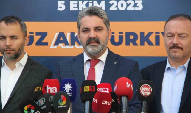 Başkan Üzüm: "Hep yeni, hep ileri' diyerek kuşkusuz eser ve hizmet politikamızı da bir üst lige çıkarmayı hedefliyoruz"