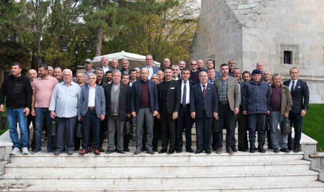 Başkan Yüzügüllü, muhtarları unutmadı