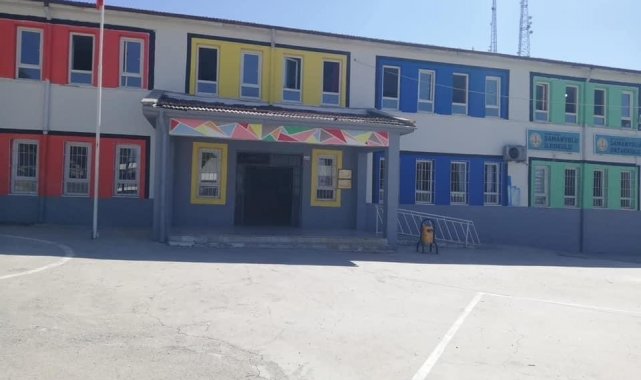 Batman'da jandarma köy okullarını renklendiriyor