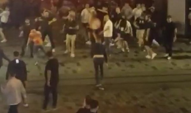 Bayern Münih taraftarı Taksim'de olay çıkardı