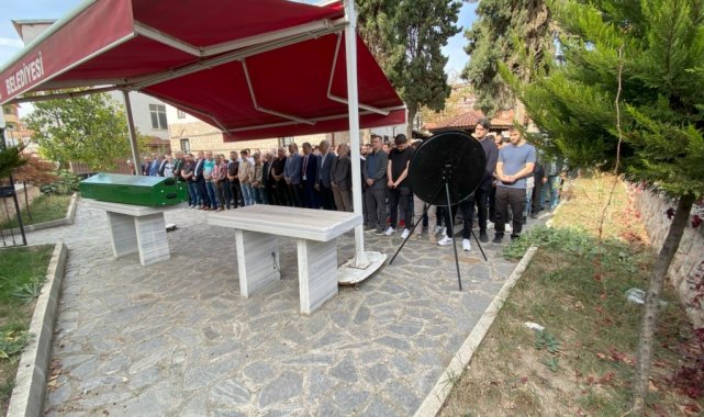 Belediye Meclisi Üyesi Mehmet Bölükbaşı gözyaşları arasında toprağa verildi