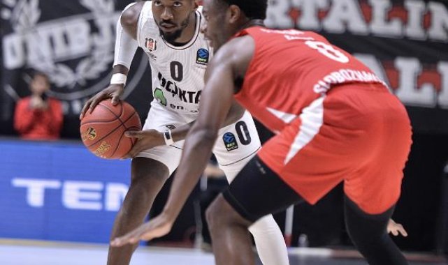 Beşiktaş - Prometey: 92-70