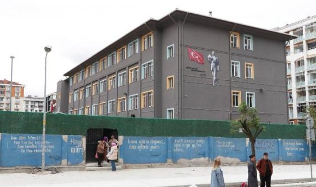 Beylikdüzü'nde okul basıp öğretmenleri darp eden veli ve arkadaşı yeniden gözaltına alındı