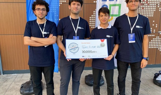 BTÜ'lü öğrencilerin projesine ikincilik