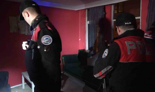 Bursa'da metruk bina ve ara sokak operasyonu...12 kişi yakalandı