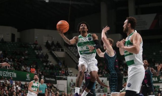 Bursaspor İnfo Yatırım - Telekom Basket Bonn: 73-91