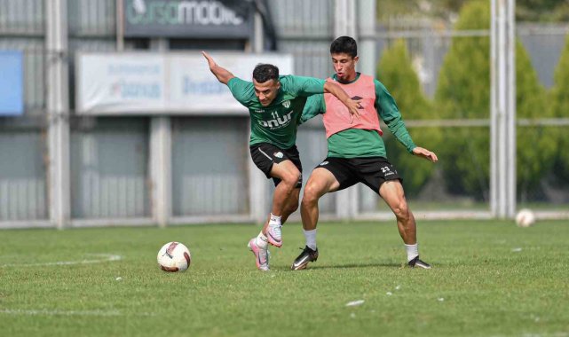 Bursaspor'da Gölcükspor maçı hazırlıkları başladı