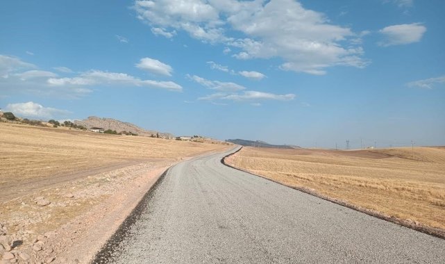 Büyükşehir Belediyesi, Hazro ilçesi Kırmataş Mahalle yolunu asfaltladı