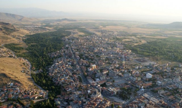Büyükşehir, Develi'de kentsel dönüşüm projelerini yakından takip ediyor
