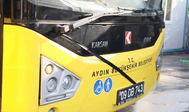 Büyükşehir ulaşım araçlarına siyah kurdele astı