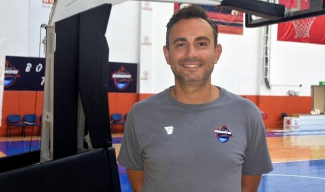 Çağdaş Bodrum Spor Başantrenörü Ender Arslan: Hedefim sıradaki maçı kazanmak