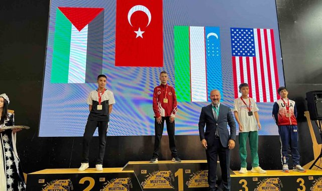 Canikli sporcu dünya şampiyonu oldu