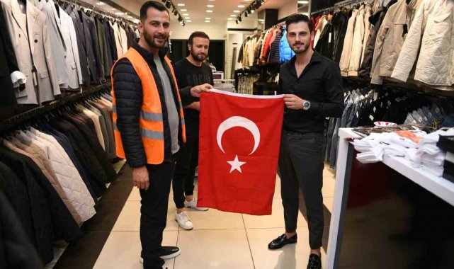 Çayırova kırmızı beyaza bürünecek
