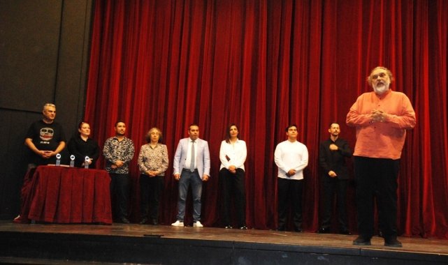 ÇDSO 1.Ferit Tüzün Uluslararası Orkestra Şefliği ödülleri verildi