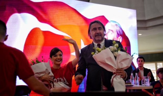 Cumhuriyetin 100'üncü yılı Akbatı'da coşkuyla kutlandı