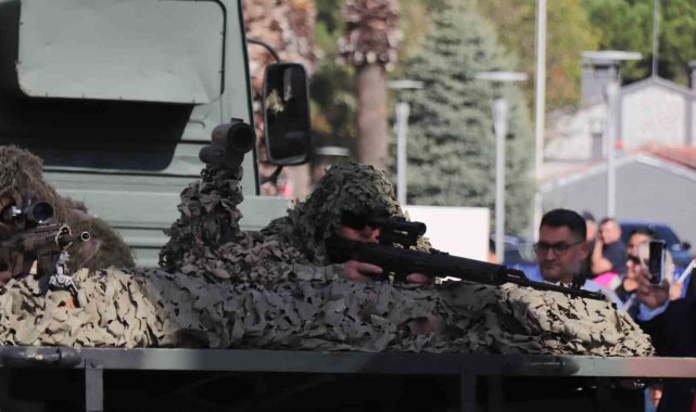 Denizli'de 29 Ekim Cumhuriyet Bayramı coşkusu