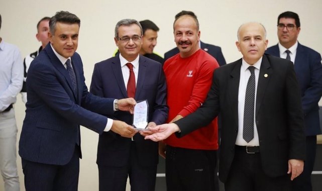Denizli'de okul sporları maratonu başladı