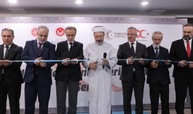 Diyanet İşleri Başkanlığı'nın arşivi sergide