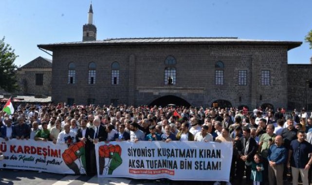 Diyarbakır'da İsrail protestosu; festivalin iptalini de istediler