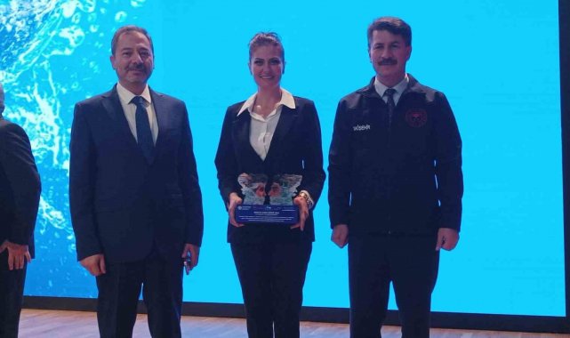 Dünya Gıda Günü'nde Eskişehirli kadın çiftçiye anlamlı ödül
