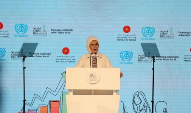 Emine Erdoğan: Önümüzdeki 1 seneyi sıfır atık yılı ilan etmek için hazırlıklarımızı yapıyoruz