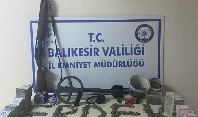 Erdek'te tarihi eser operasyonunda 3 kişi yakalandı