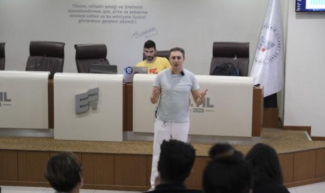 Eskişehir'de e-ticaret ve e-ihracat eğitim konferansı düzenlendi