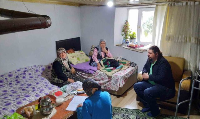 Evde sağlık hizmetlerinden yararlanan 80 yaş ve üzeri vatandaşların muayeneleri yapıldı