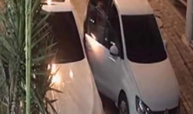 Eyüpsultan'da otomobilin hayalet ekranını çalmaya çalışan şüpheli alarma takıldı