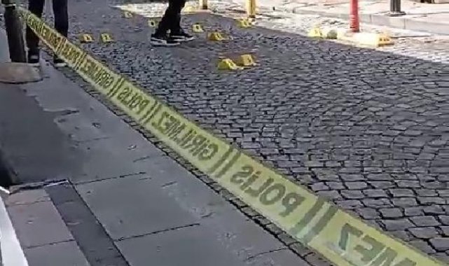Fatih'te hisse anlaşmazlığında çıkan silahlı çatışma kamerada: 3 yaralı