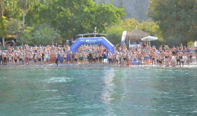 Fethiye Açık Su Yüzme Yarışı sona erdi