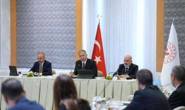fotoğraflarla Bakan Yerlikaya : Ankara saldırısında ihmal iddiaları araştırılıyor