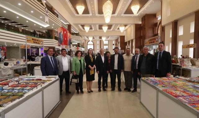 Gazeteciler Şahinbey Kitap Fuarını ziyaret etti